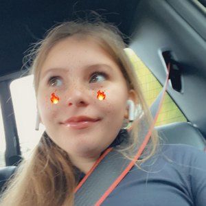 Meet your Posher, Addison